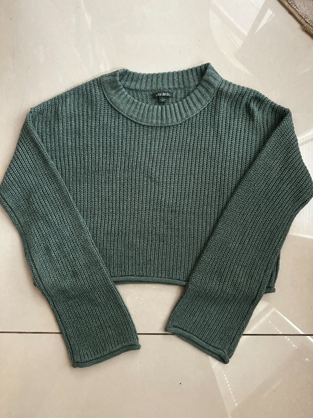 Wild Fable Sage Green Chunky Knit Cropped Sweater – Size Small – Cozy Minimalist